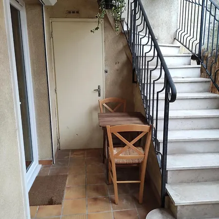 Appart-proche Bordeaux Apartment *